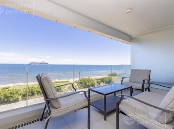 Departamento · 114m² · 4 Ambientes · 1 Cochera · Venta Departamento 3 Dorm. Pent House Playa Mansa Punta del Este