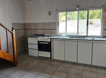 PH · 60m² · 3 Ambientes · Departamento PH en Alquiler en Villa Adelina, San Isidro, G. B. a. Zona Norte