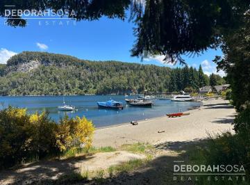 Departamento · 55m² · 2 Ambientes · 1 Cochera · Departamento en Venta con Acceso Al Lago! Villa La Angostura - Neuquen