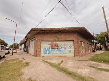 Local comercial · 60m² · 2 Ambientes · Manuel Belgrano 2044 - Local Comercial en Alquiler - Villa Gobernador Galvez, Rosario