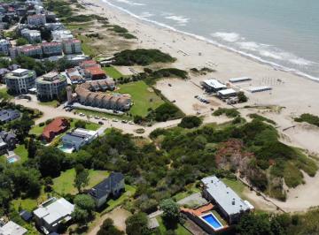 Terreno · 1473m² · Vendo Lote en Carilo 1.473 m² Excelente Ubicación Cerca del Mar