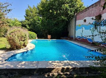 Quinta vacacional · 145m² · 3 Ambientes · 2 Cocheras · A Tres Cuadras de Panamericana Ramal Pilar