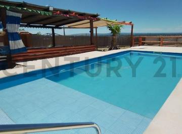 Hotel · 100m² · 4 Ambientes · 2 Cocheras · Century 21 López Vende Complejo con Casa, Quincho y Pileta en Chacras de Coria, Luján de Cuyo