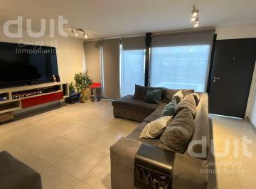 Casa · 140m² · 6 Ambientes · 2 Cocheras · Duplex en Claros del Bosque con Pileta! Muy Amplio y Luminoso!