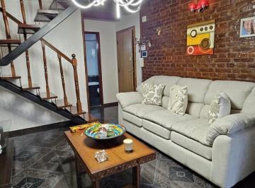 PH · 60m² · 4 Ambientes · Departamento 2 Dorm. - Planta Alta - Vera Mujica Al 1300
