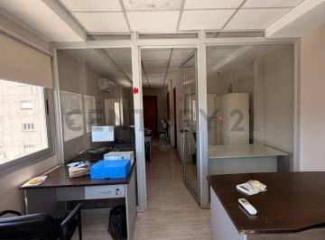 Oficina comercial · 37m² · Alquiler de Oficina en El Centro de Mendoza