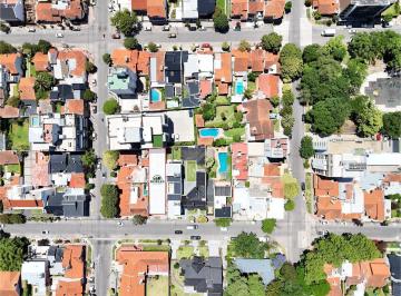 Terreno · 198m² · Lote Apto Desarrollo en El Entorno de Chauvin
