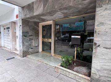 Departamento de 4 ambientes, Floresta · Departamento con 90 m², 3 Dorm. en Venta en Floresta