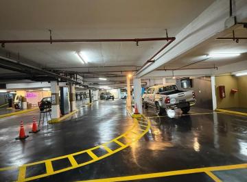 Garage · 12m² · Cochera en Venta en El Paseo La Plaza