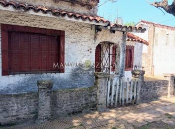 Casa · 80m² · 3 Ambientes · 1 Cochera · Casa a Refaccionar Lote Propio Hurlingham
