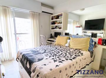 Departamento · 32m² · 1 Ambiente · Venta Monoambiente La Boca, Contrafrente, Luminoso