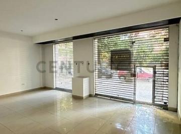 Local comercial · 80m² · Local Comercial con Deposito a La Venta en La Plata