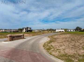 Terreno · 800m² · Venta Lote en Pilara Barrio Tilbury