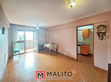 Departamento · 40m² · 3 Ambientes · Venta Departamento 3 Ambientes con Balcon en Torre