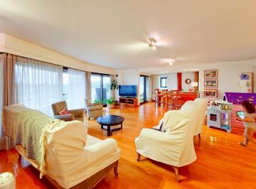 Departamento · 245m² · 7 Ambientes · 1 Cochera · Departamento de Categoria Nueva Cordoba