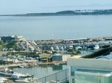 Foto1 · Excelente Apto en Alquiler con Vista Al Puerto