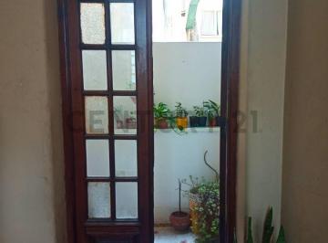 Departamento · 63m² · 3 Ambientes · Venta - Departamento 3 Ambientes – Balvanera – 63 m² – Luminoso – Sobre Av Rivadavia