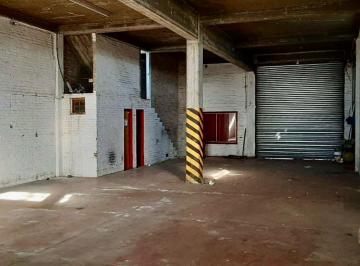 Depósito · 519m² · 1 Ambiente · 5 Cocheras · Venta Galpón Depósito Quilmes Este