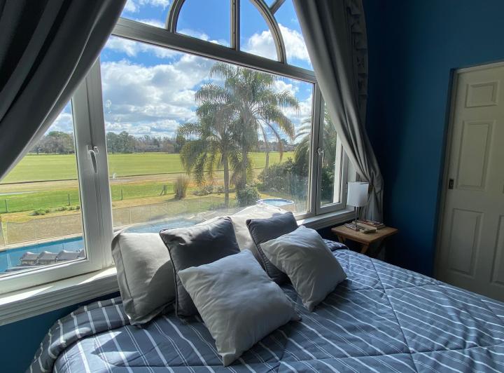 Casa · 380m² · 7 Ambientes