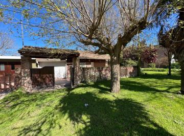 Casa · 90m² · 3 Ambientes · Casa 3 Ambientes con Parque en Barrio Parquemar en Ciudad de Miramar