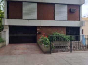 Casa de 8 ambientes, Ciudad de Mendoza · Oportunidad Sexta Sección 4 Dorm.