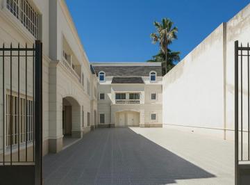 PH · 132m² · 4 Ambientes · 1 Cochera · Duplex en Castelar Sur.