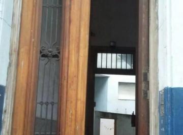 PH · 40m² · 2 Ambientes · PH Patio S/exp. 1 Amb + Entrep (2)