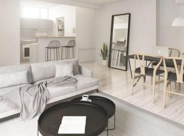 Casa · 125m² · 6 Ambientes · Venta Casa Tres Dorm. de Categoría con Terraza Exclusiva Centro Rosario