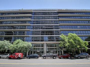 Oficina comercial · 144m² · 3 Ambientes · 2 Cocheras · Oficina en Alquiler en Puerto Madero