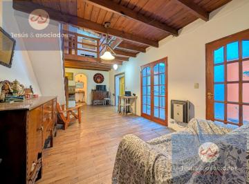 Casa · 168m² · 5 Ambientes · Casa en Centro - Rosario