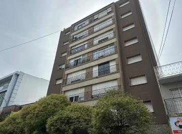 Departamento · 52m² · 3 Ambientes · Departamento 3 Ambientes Interno en Plaza Mitre