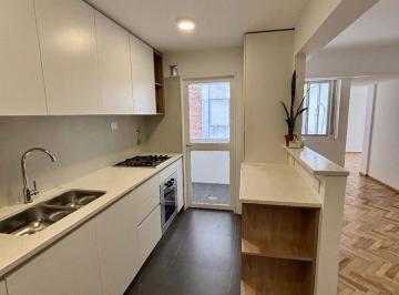 Departamento · 68m² · 4 Ambientes · Venta Departamento Remodelado 2 Dorm. - Zona Centro Río
