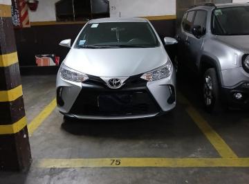 Garage · 11m² · Cochera Fija Sobre Av Rivadavia en Almagro en Primer Piso con Rampa