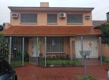 Casa de 4 ambientes, Lomas de Zamora · Chalets en Muy Linda Zona