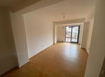 Departamento de 4 ambientes, Córdoba · Inmejorable Precio en Alberdi!