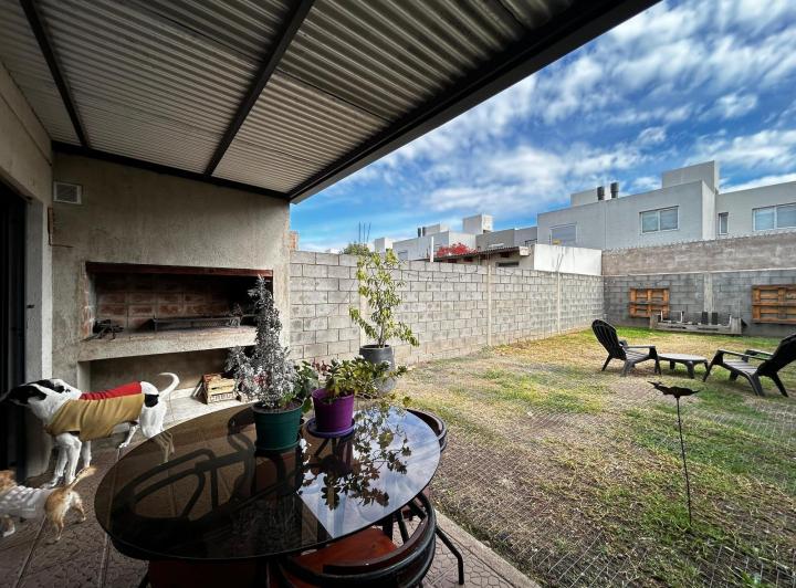 Departamento · 130m² · 3 Ambientes · 2 Cocheras