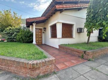 Casa · 120m² · 3 Ambientes · 2 Cocheras · Casa - 3 Ambientes - Merlo Sur