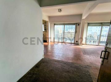Departamento · 87m² · 2 Dormitorios · 1 Cochera · Departamento de 3 Ambientes con Vista Al Mar y Cochera en Pleno Centro