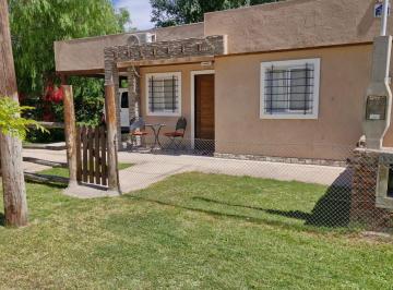 Casa · 85m² · 6 Ambientes · 2 Cocheras · ¡Oportunidad! Venta de 2 Casas en Lago Pellegrini - Rio Negro