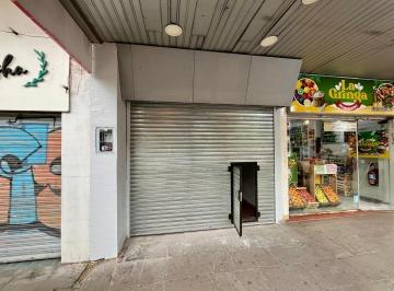 Local comercial · 36m² · 1 Ambiente · Excelente Local Comercial a 150 m de La Estacion Castelar