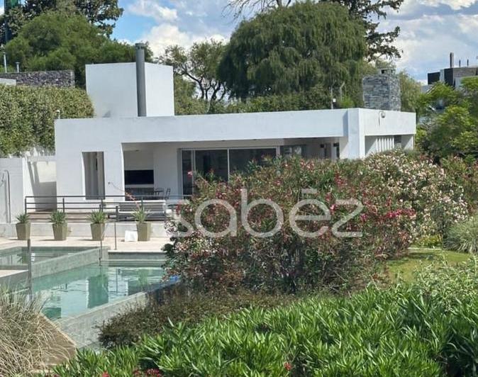Departamento en venta en Casonas del Golf · 4 ambientes