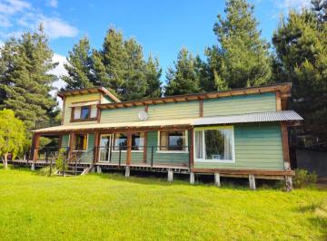 Casa de 3 ambientes, Los Cipreses · Casa con Vista a Las Montañas en Los Cipreses