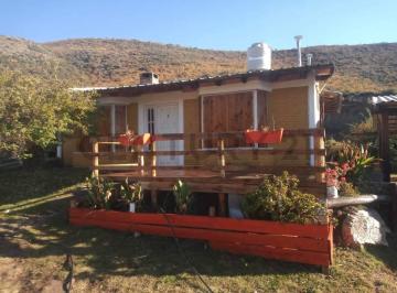 Terreno · 520m² · 10 Ambientes · 1 Cochera · Complejo de 6 Cabañas en Venta (Potrerillos)