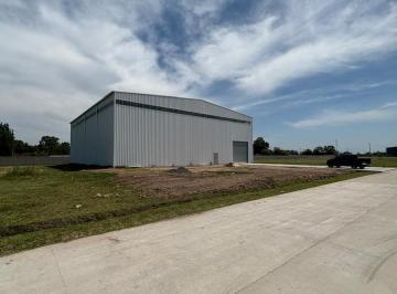 Bodega-Galpón · 2000m² · 1 Ambiente · Galpón en Cuartel V