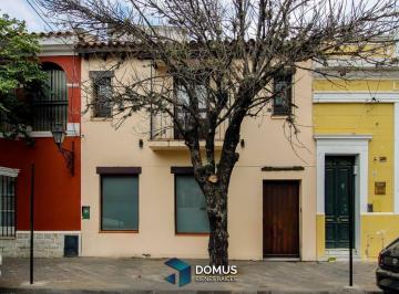 Casa · 180m² · 7 Dormitorios · Venta Casa Zona Paseo Guemes