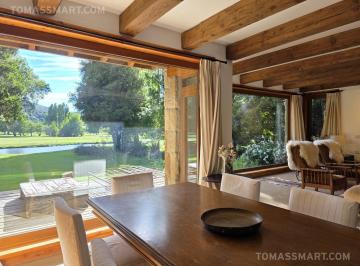 Casa · 320m² · 6 Ambientes · 2 Cocheras · Casa - Arelauquen Golf