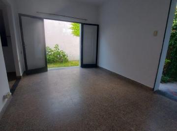 PH de 3 ambientes, La Plata · Venta de PH de 2 Dorm. y Patio con Parrilla
