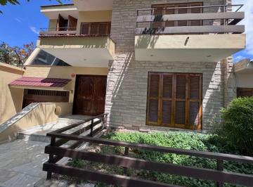 Casa de 6 ambientes, Villa Nueva · Acl Propiedades - Casa en Venta Apta Crédito