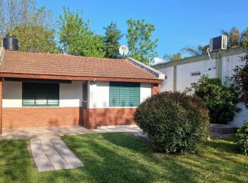 Casa · 42m² · 3 Ambientes · 2 Cocheras · Casa 3 Ambientes - Lote 450 m. Gral Rodriguez