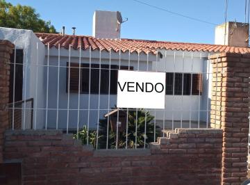 Casa de 4 ambientes, Córdoba · Casa con Escritura Ipv Va. Posse
